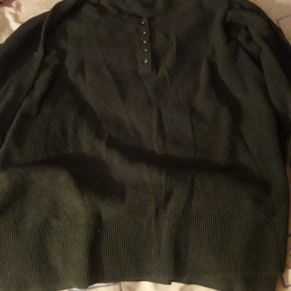 Womens assorted size clothing - Picture 5 of 8